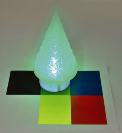 Color-Copying Chameleon Lamp